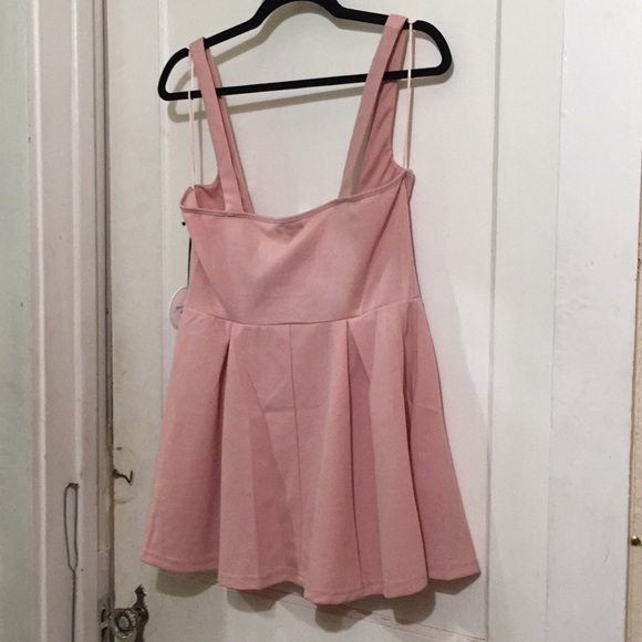 Corset Dress - Picture 4 of 6